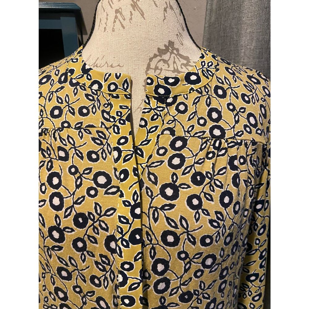 Ann Taylor Loft Button Down - image 3